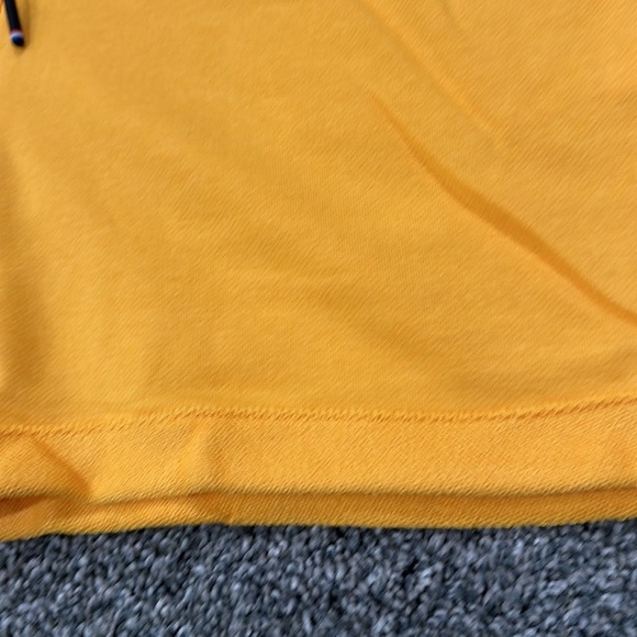 NWT Fourlaps Rush Short Mango. - Picture 4 of 6